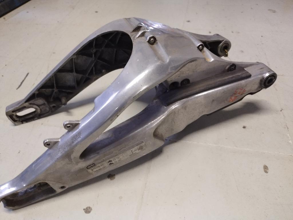 aprilia rs 125 modellen  '96-'12 achterbrug, Ophalen of Verzenden, Gebruikt