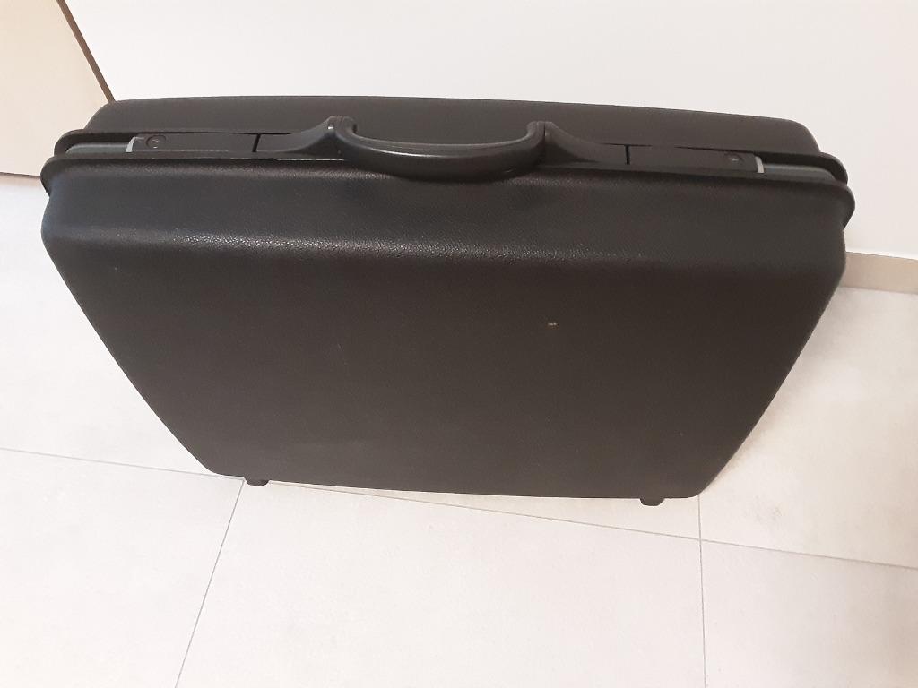 Valiezen, Hard kunststof, 45 tot 55 cm, Zo goed als nieuw, Wieltjes