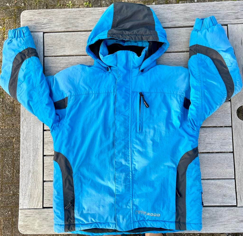 Skivest / skijas kind Snowpeak Maat 9, Sport en Fitness, Ophalen, Zo goed als nieuw