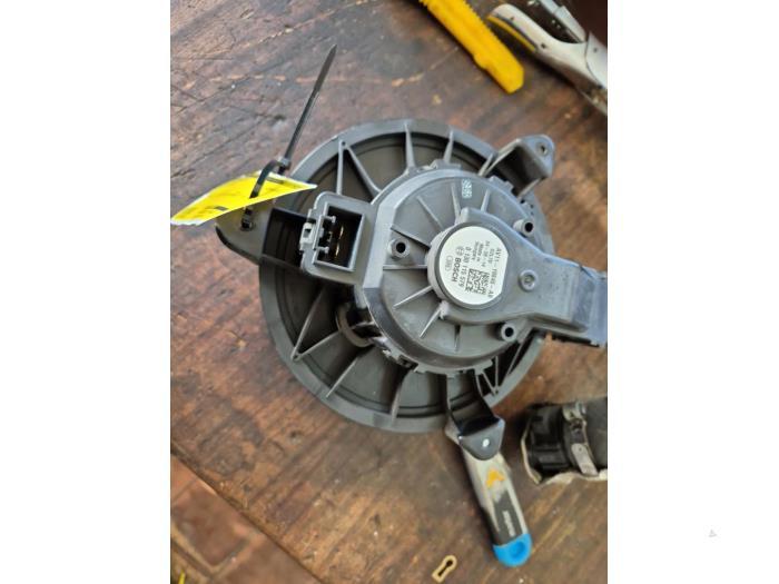 Kachel Ventilatiemotor van een Ford B-Max, Ophalen of Verzenden, 3 maanden garantie, Gebruikt, Ford
