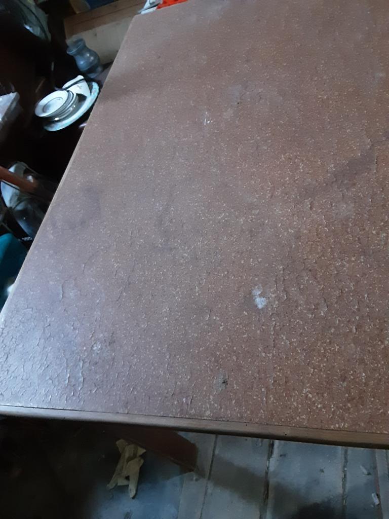 Table de cuisine  et meubles  ancien