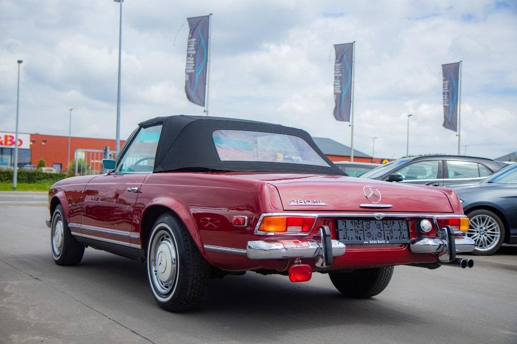 Mercedes-Benz SL 280 Pagoda Automaat / OLDTIMER / HISTORIEK, foto 10
