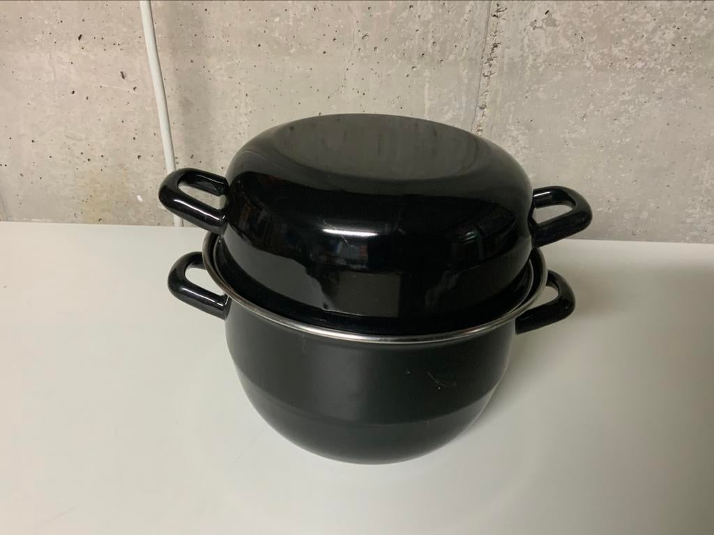 Mosselpot mosselpotten, Huis en Inrichting, Ophalen of Verzenden, Gebruikt, Overige materialen, Overige typen