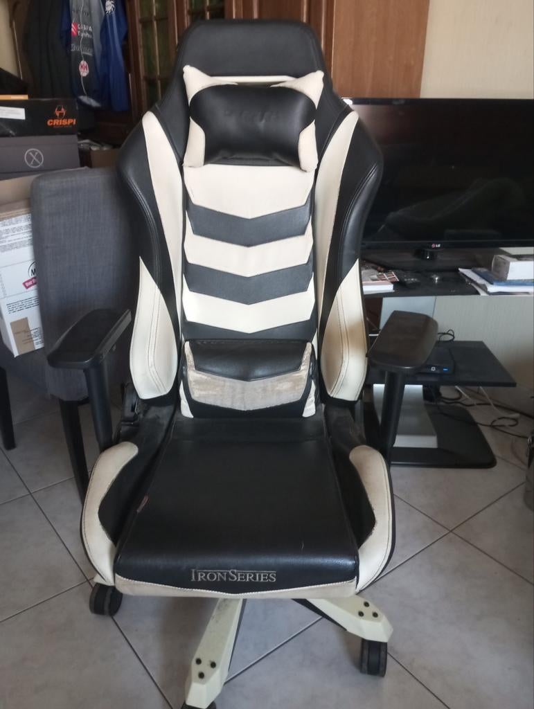 Game chair . Dxracer Iron Series, Enlèvement, Utilisé