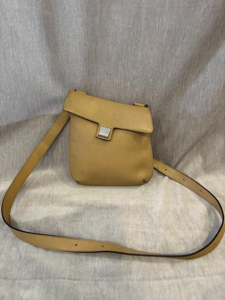 Delvaux Handtas DEUX Beige, Handtassen en Accessoires, Tassen | Damestassen, Ophalen, Gebruikt, Beige, Handtas
