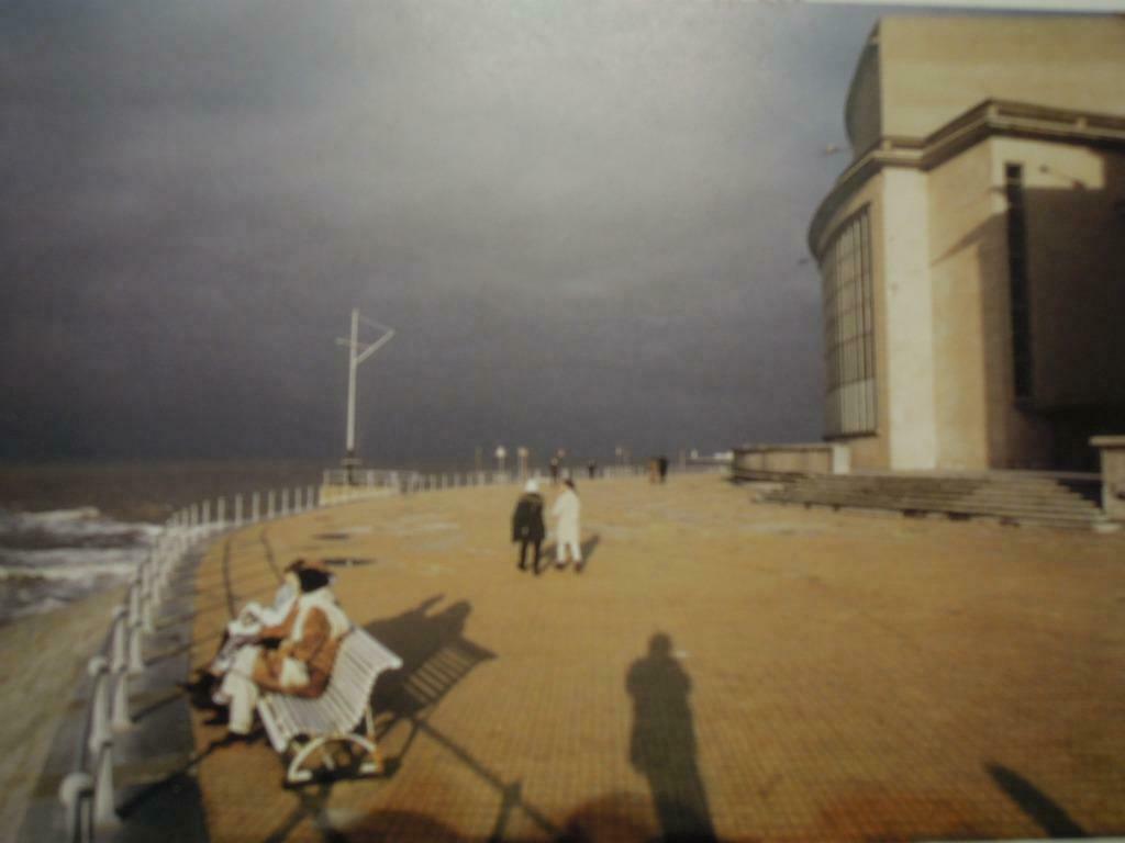 imprimer photo Ostende Casino Kursaal Monacoplein, 1980 à nos jours, Enlèvement ou Envoi, Gravure, Comme neuf