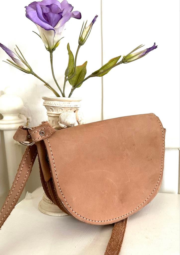 Petit sac à bandoulière en cuir naturel, fabriqué en Grèce, Comme neuf, Beige, Cuir