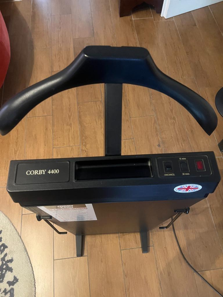 La Presse à Pantalons Corby 4400| Corby 4400 Trouser Press, Vêtements | Hommes, Vêtements Homme Autre, Comme neuf, Enlèvement