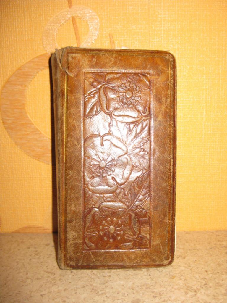 Gebedenboek 1932 hoogt 14 cm, Antiek en Kunst, Ophalen of Verzenden