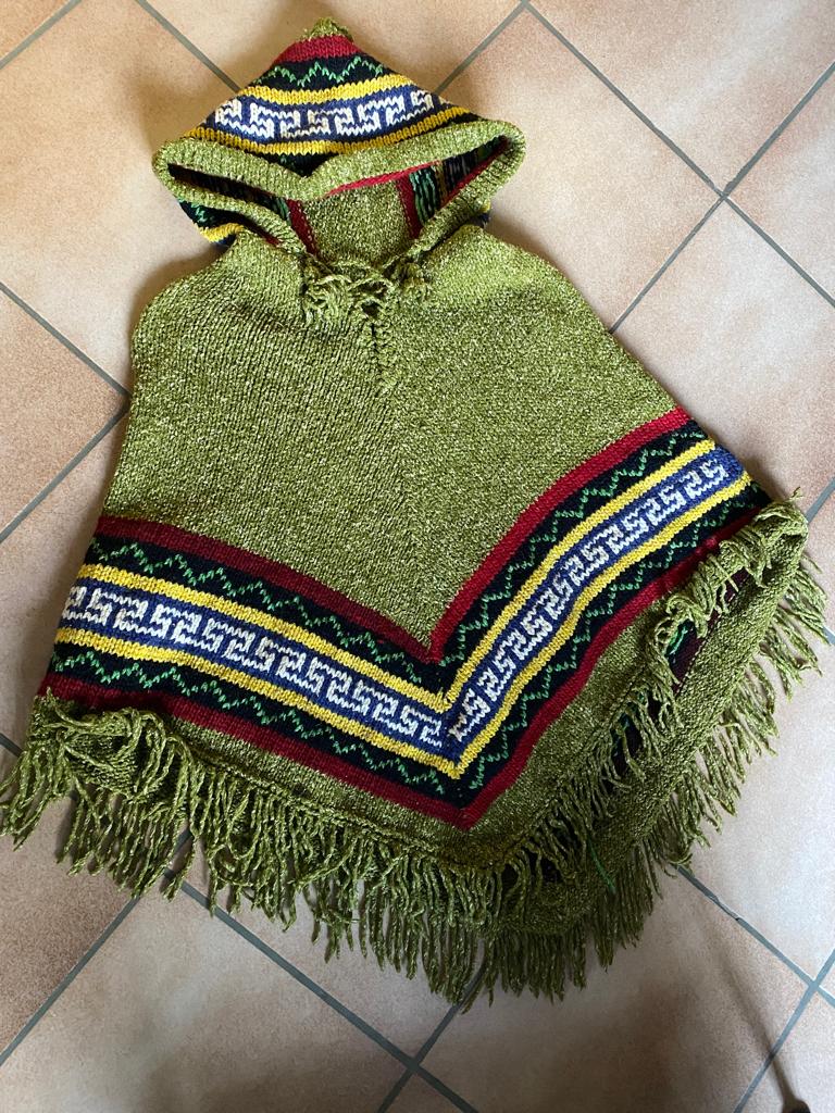 Poncho pure laine fait main capuche franges TB ét un défaut, Taille 42/44 (L), Vert, Porté, Artisanat