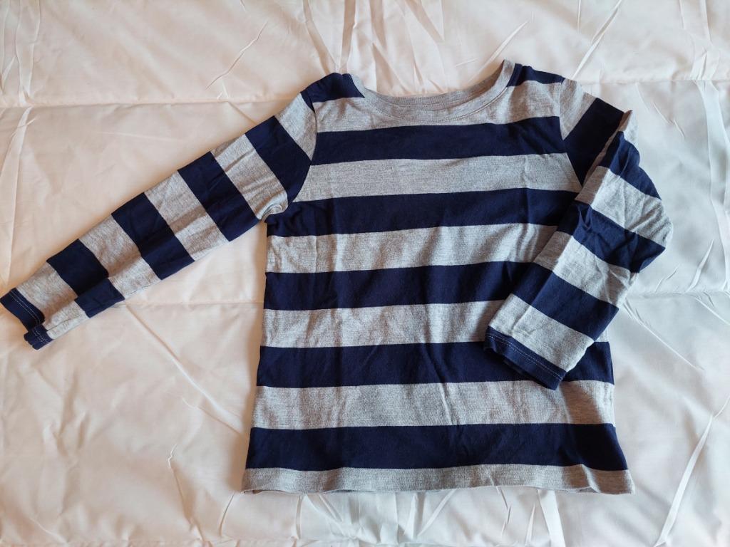 T-shirt 6 ans manches longues ligné bleu - gris (C&A), Garçon ou Fille, C&A, Chemise ou À manches longues, Comme neuf
