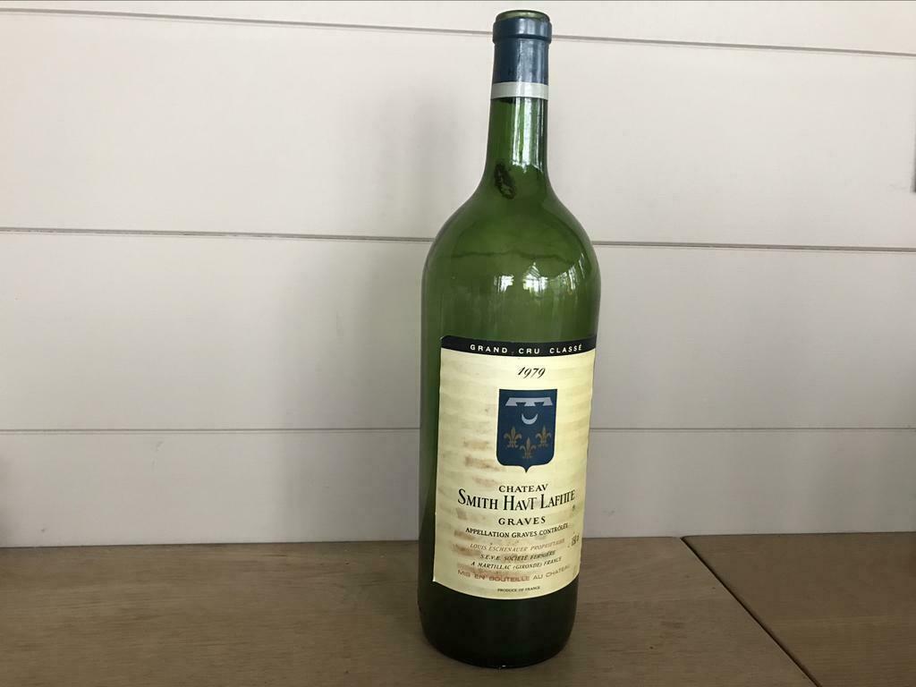 Bouteille vide de ch. Smith Haut Lafitte 1979 Magnum, Collections, Vins, Enlèvement ou Envoi, Comme neuf