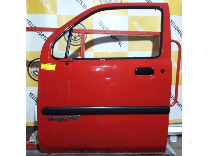 Portière 4portes avant gauche d'un Suzuki Wagon R+ (Z5S), Enlèvement ou Envoi, 3 mois de garantie, Utilisé, Porte