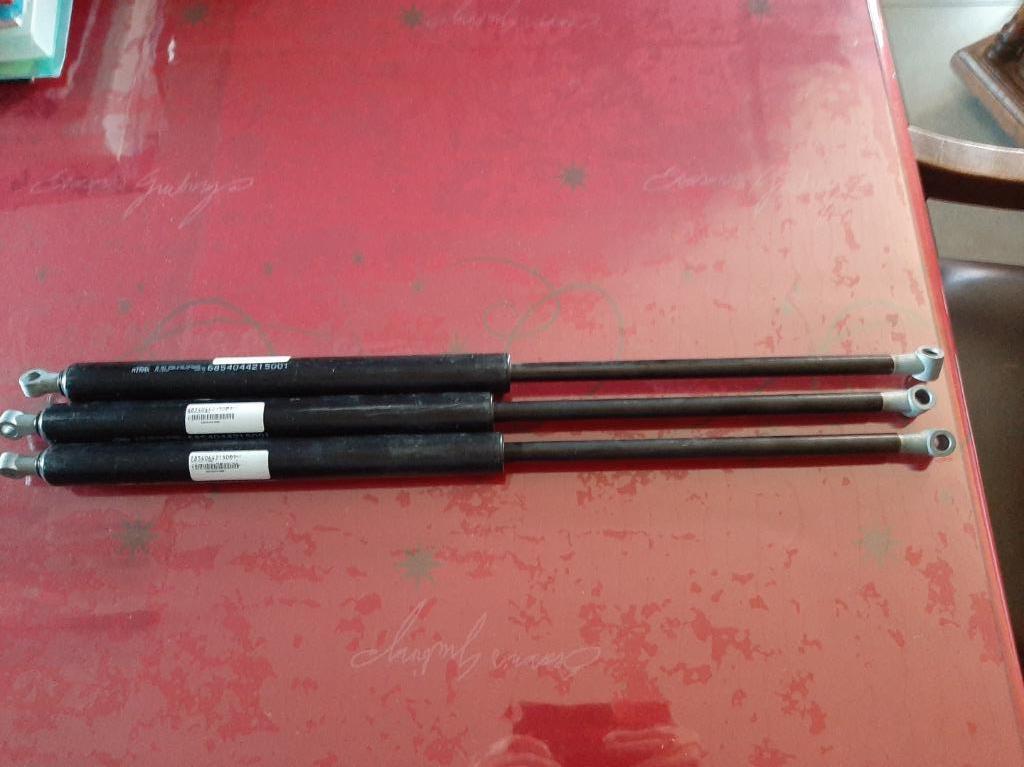 gasdrukveer 1500N   3 stuks, Ophalen of Verzenden, Nieuw