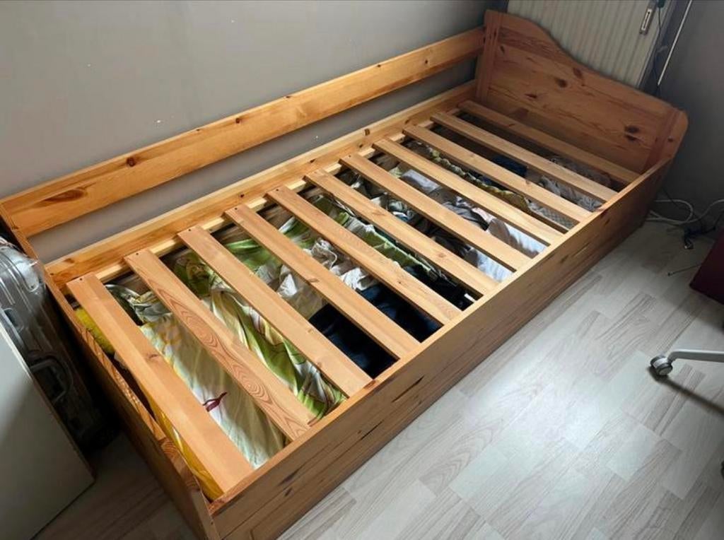 Eenpersoonsbed 90x200 cm met opbergruimte., Ophalen, 90 cm, Eenpersoons, Steigerhout