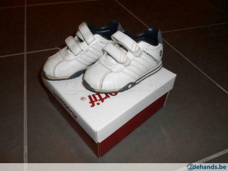 witte jongensschoenen le coq sportif maat 23, Gebruikt, Overige typen, Ophalen of Verzenden, Jongen