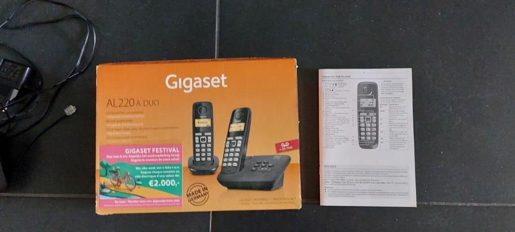 Gigaset AL220A - Duo DECT telefoon - met antwoordapparaat -, Ophalen, Zo goed als nieuw, 2 handsets