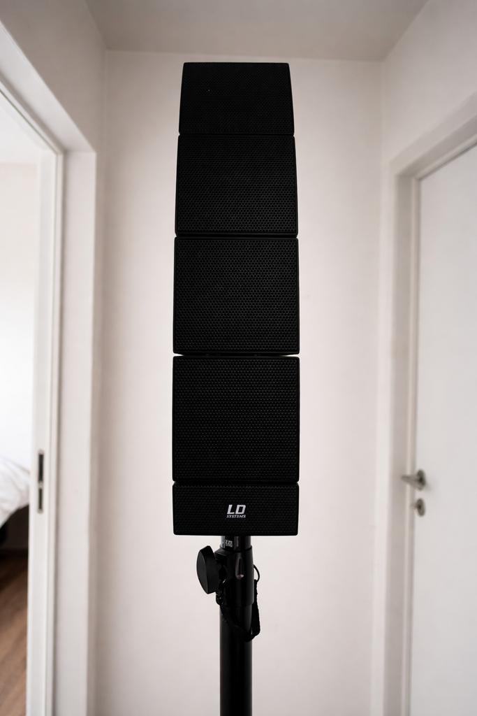 LD Systems CURV 500 ES – Actieve subwoofer, Muziek en Instrumenten, Ophalen, Zo goed als nieuw