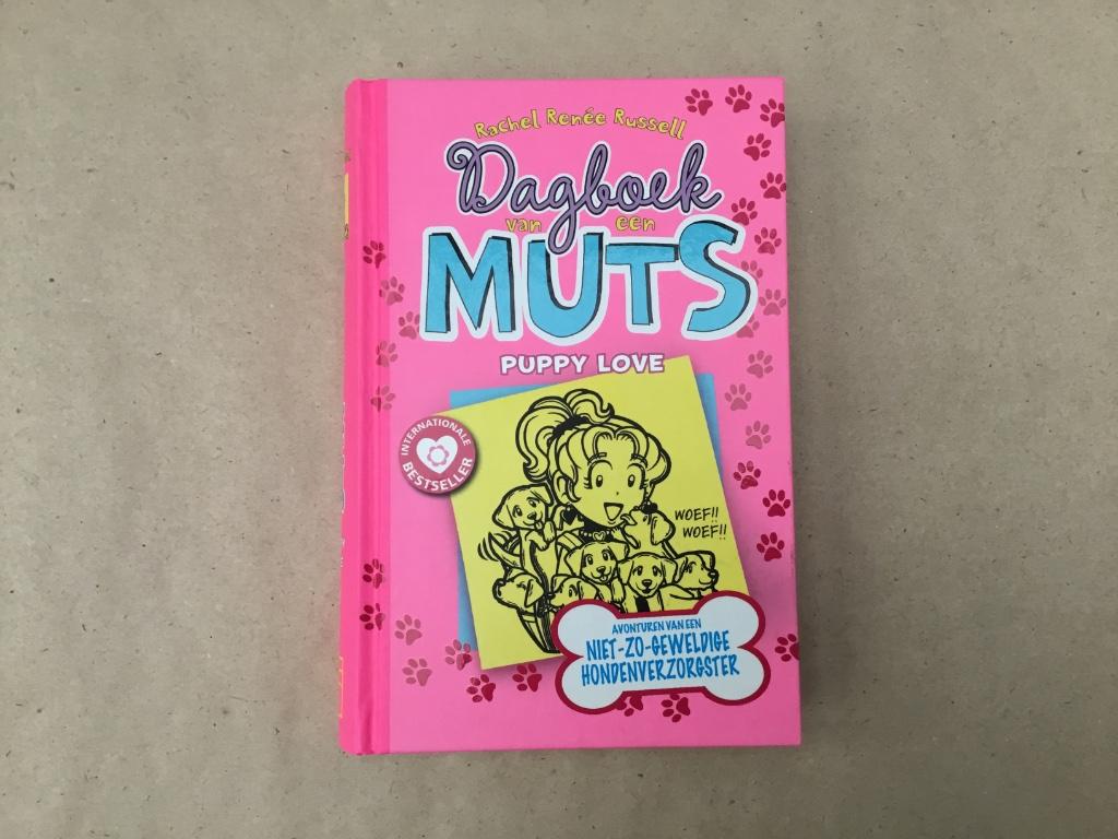 Boek Dagboek van een muts puppy love, Livres, Livres pour enfants | Jeunesse | 10 à 12 ans, Comme neuf, Fiction, Enlèvement ou Envoi