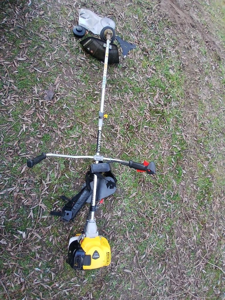 Debroussailleuse très bon etat, Comme neuf, Enlèvement, Powerplus, 10 à 30 cm