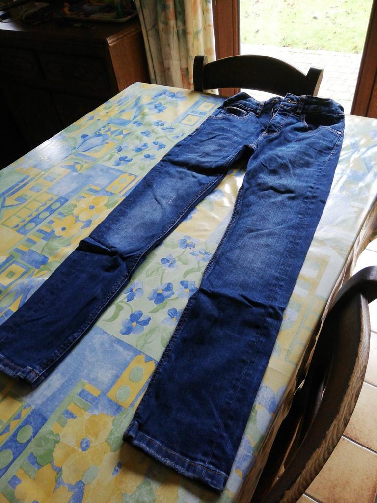 Jeans garçon bleu. C&A. Taille 11-12 ans., Enlèvement ou Envoi, Comme neuf