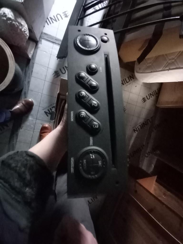 AUTORADIO, Ophalen of Verzenden
