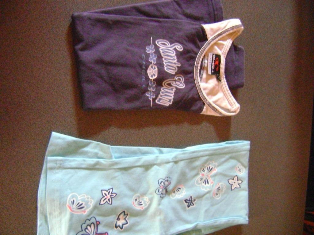 Robe de plage et legging O'neill (taille 128), Enlèvement ou Envoi, Comme neuf, Fille, Robe ou Jupe