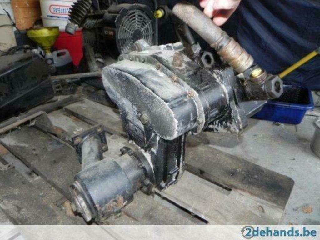 Unimog Klaus/Sunfab Hydrauliek pomp en aandrijving, Articles professionnels, Agriculture | Outils, Autre, Autres types, Enlèvement