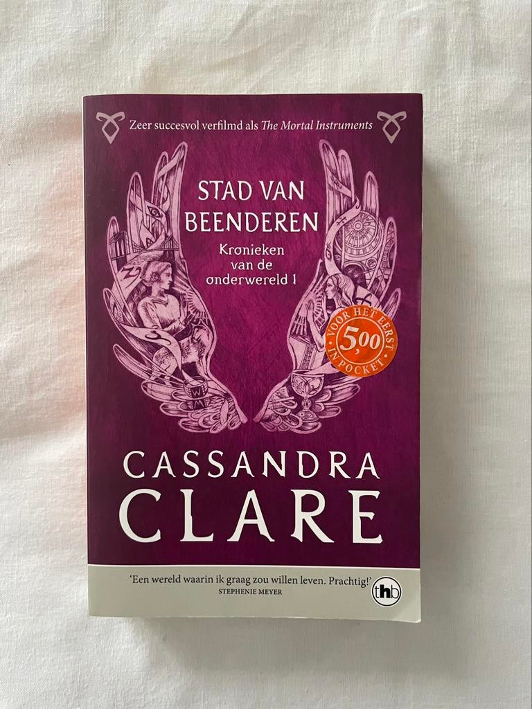 Stad van beenderen - Cassandra Clare, Boeken, Ophalen, Zo goed als nieuw, Cassandra Clare