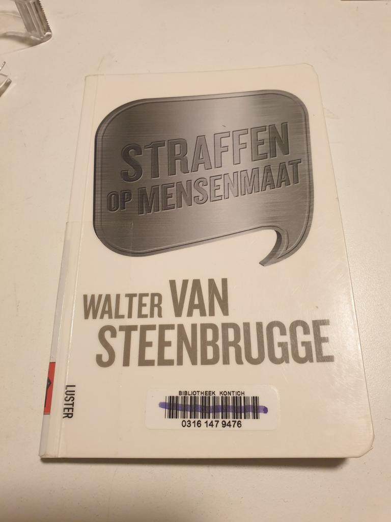 Walter Van Steenbrugge - Veroordeelden zijn ook mensen, Boeken, Gelezen, Walter Van Steenbrugge, Ophalen of Verzenden, Juridisch en Recht