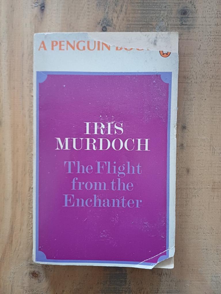 Iris Murdoch: The flight from the enchanter, Boeken, Romans, Gelezen, Europa overig, Ophalen of Verzenden