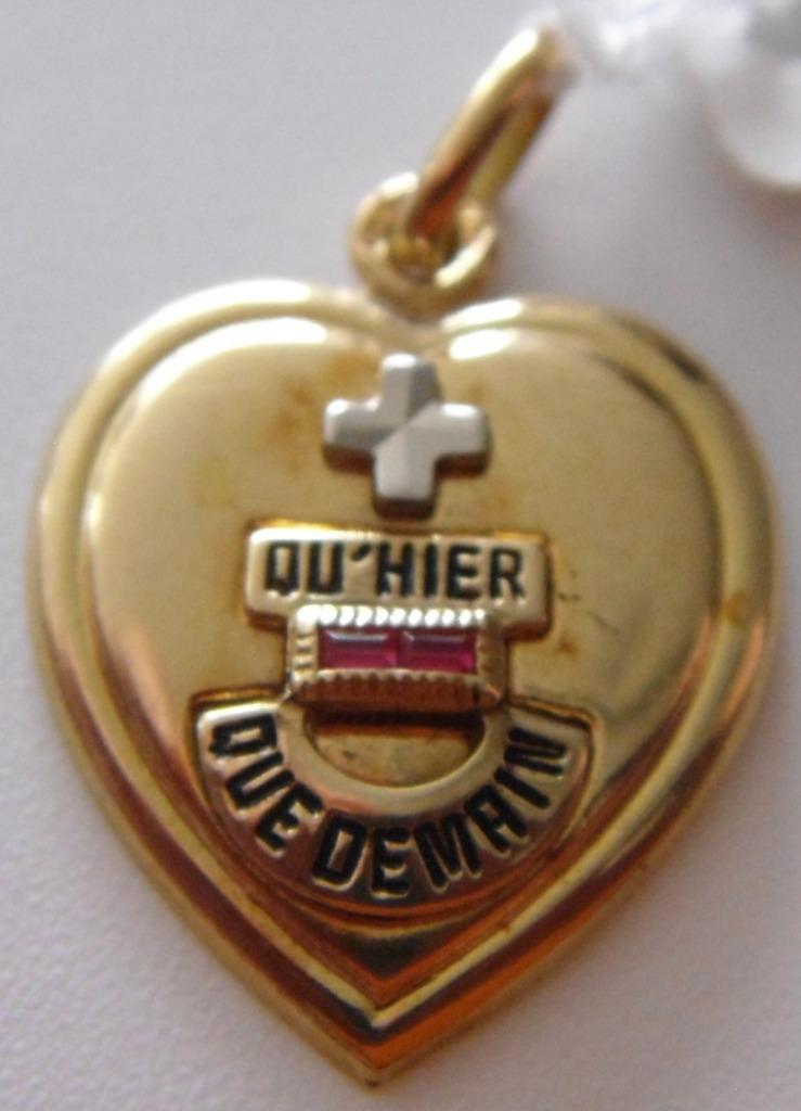 Pendentif coeur or 18K + rubis "+ qu'hier - que demain" NEUF, Neuf, Enlèvement ou Envoi, Or, Or