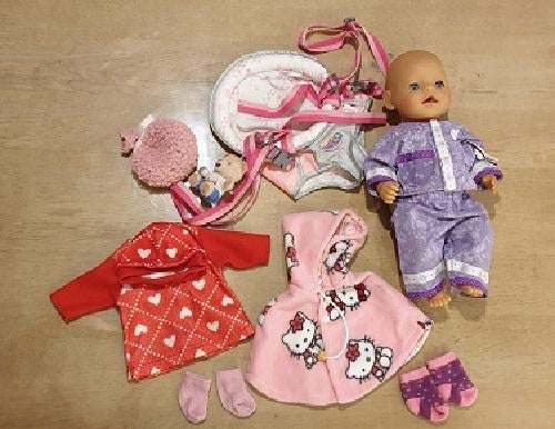 Babyborn pop met draagzitje, Enlèvement ou Envoi, Comme neuf, Baby Pop