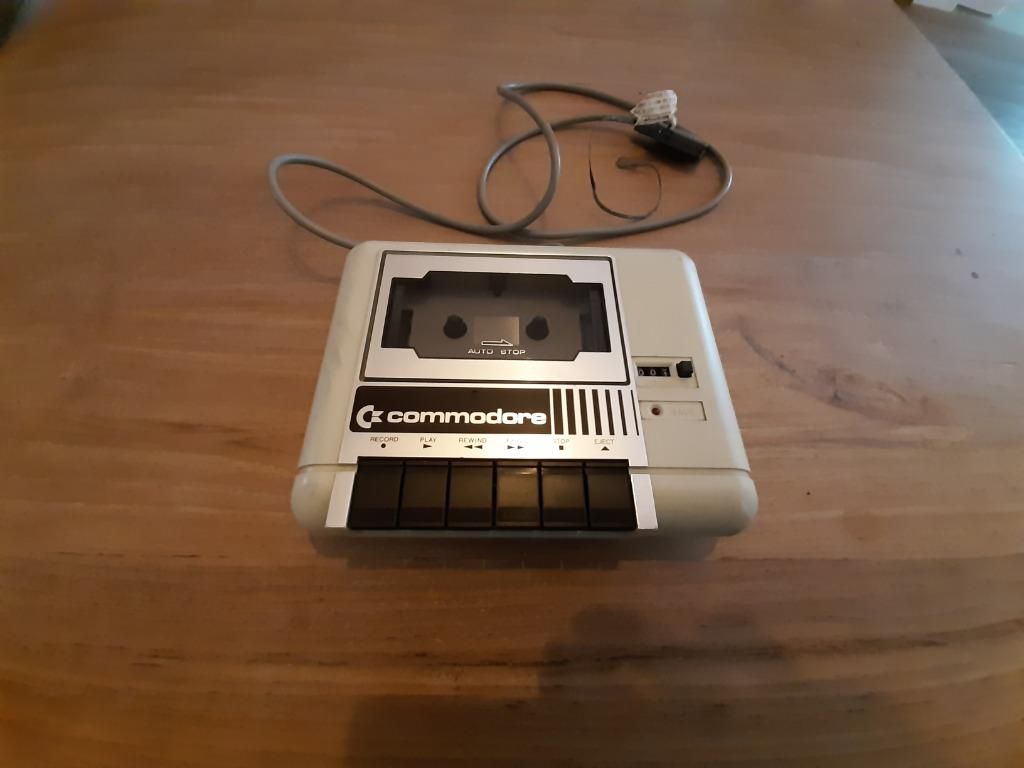 Lecteur de cassettes Commodore 64 BR99VMC2N-A, Informatique & Logiciels, Enlèvement ou Envoi, Commodore