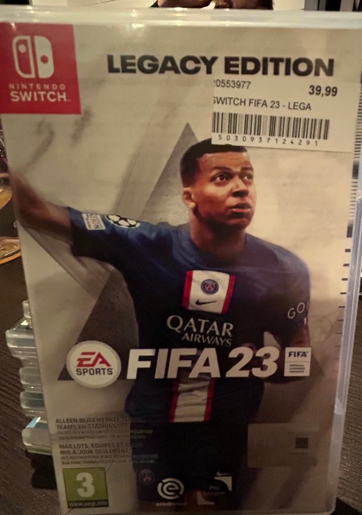 Nintendo switch legacy edition FiFA 23, Enlèvement, Comme neuf