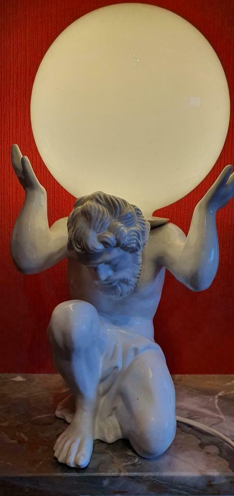 Lamp stenen figuur, Ophalen of Verzenden, Zo goed als nieuw