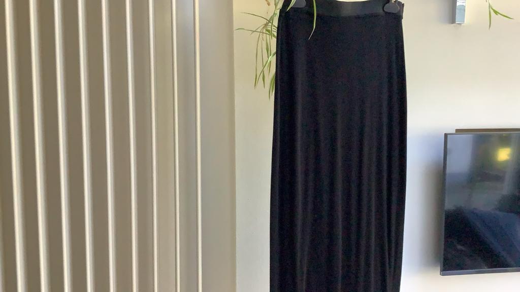 Smalle, soepele maxi rok., Enlèvement ou Envoi, Taille 36 (S), Comme neuf, Sous le genou