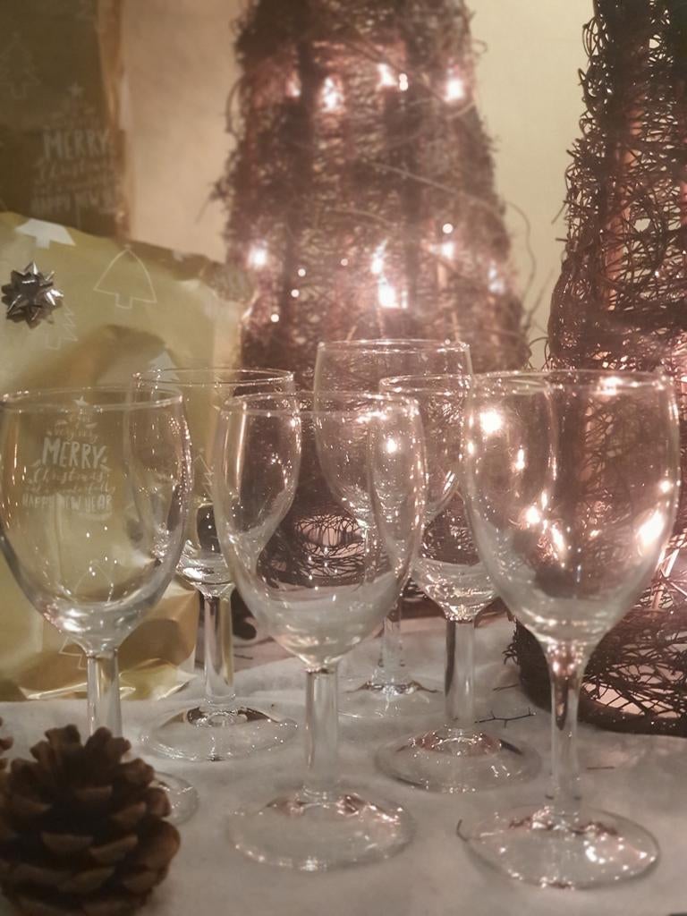 6 wijnglazen voor Chardonnay, Bordeaux, St Emilion, Verzamelen, Ophalen, Zo goed als nieuw