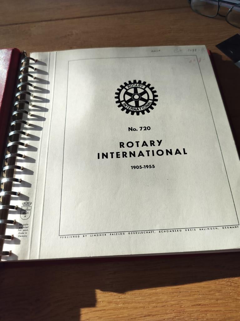 Collection thématique du Rotary dans l'album Lindner., Enlèvement ou Envoi