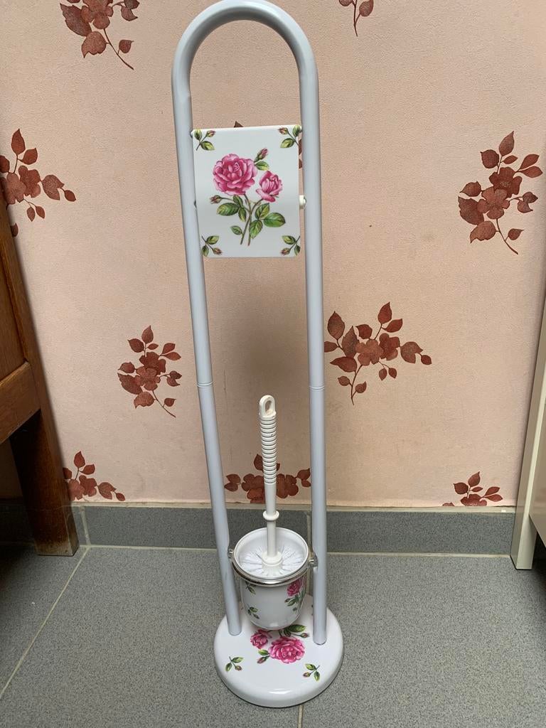 Toiletpapier en -borstelhouder, Ophalen, Zo goed als nieuw