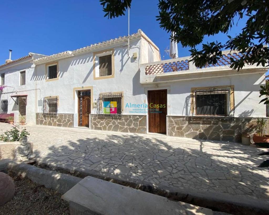 Andalusië.Almeria  - 2 huizen met veel grond, Immo, Arboleas, Dorp, Spanje, Woonhuis