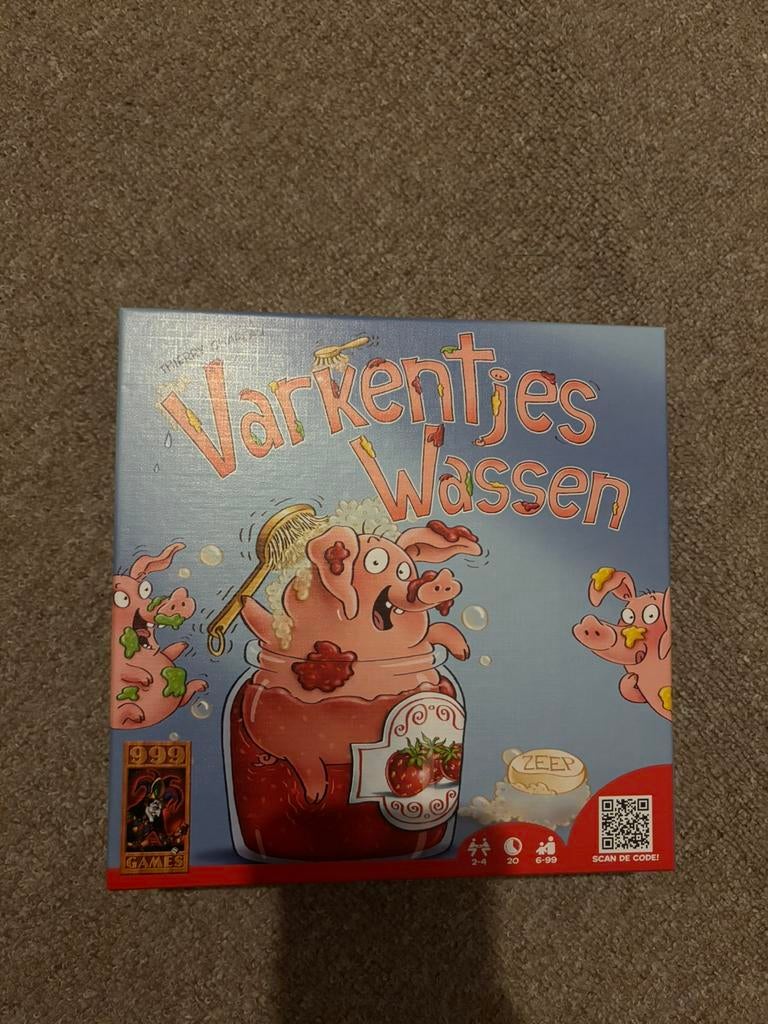 Varkentjes wassen, Hobby en Vrije tijd, Gezelschapsspellen | Overige, Drie of vier spelers, Ophalen, Zo goed als nieuw, 999 Games
