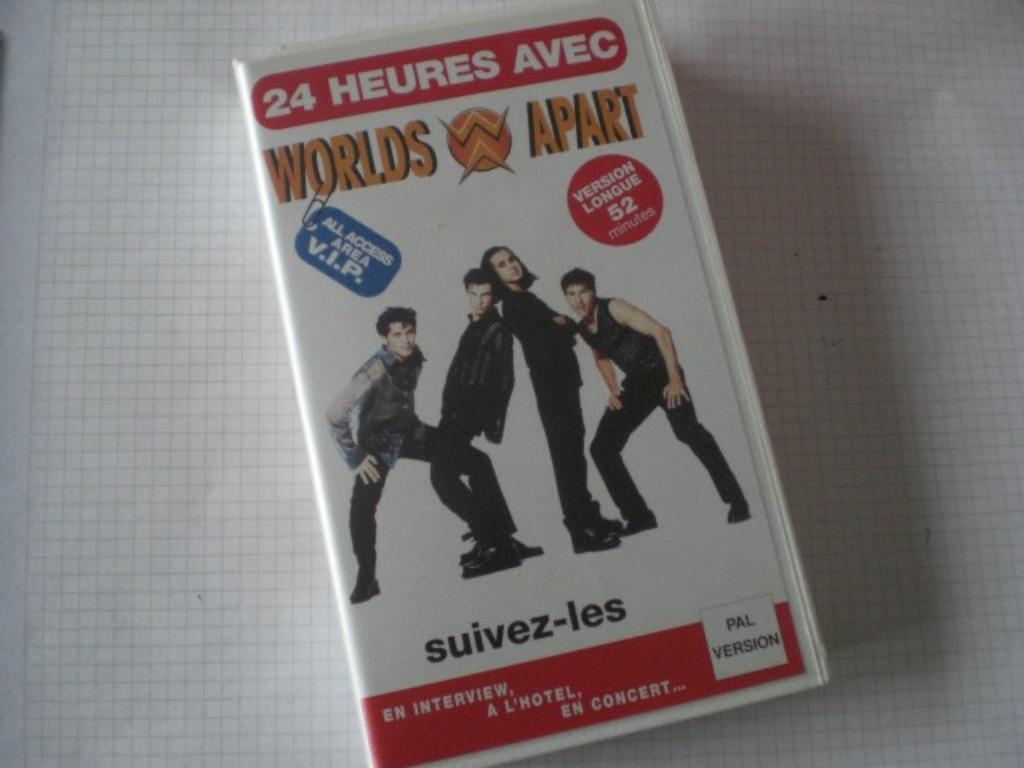 Cassette Vidéo Worlds & Apart., Enlèvement ou Envoi, Utilisé