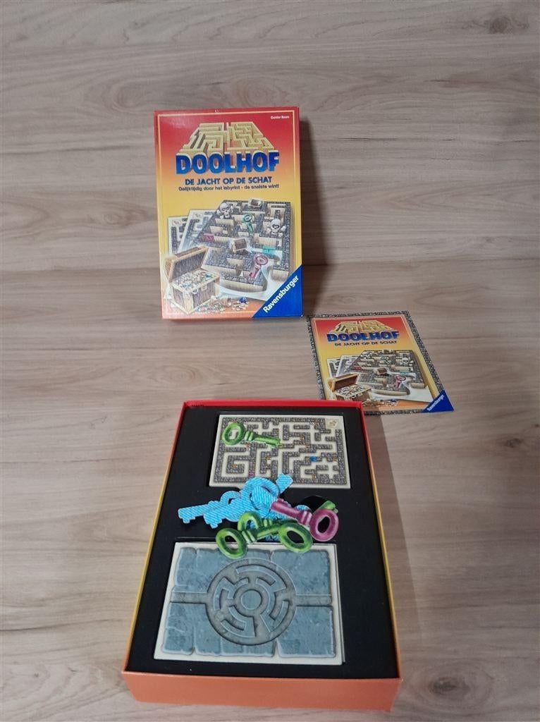 Doolhof de jacht op de schat - s1605, Hobby en Vrije tijd, Gezelschapsspellen | Bordspellen, Verzenden, Zo goed als nieuw