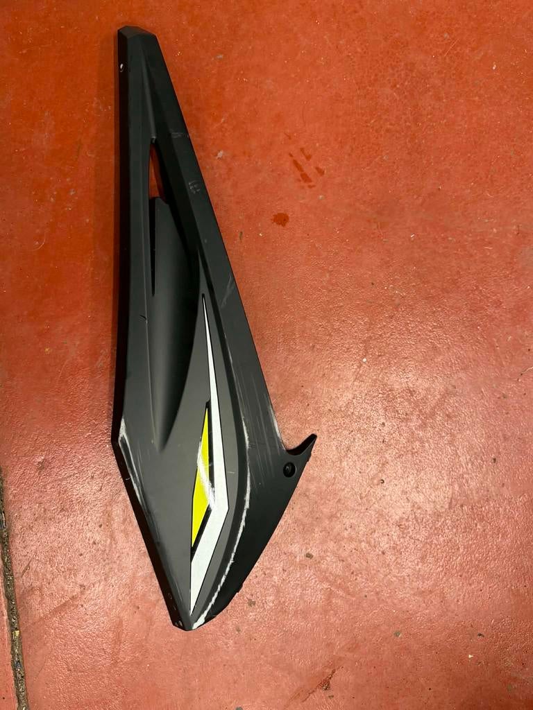 Zijskirt Gts sportivo, Fietsen en Brommers, Ophalen, Gebruikt