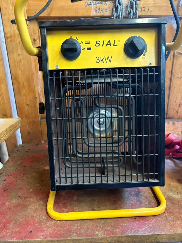 À vendre chauffage d’appoint de marque sial3 vitesses, Enlèvement, Comme neuf