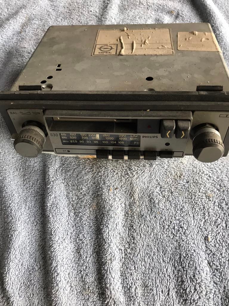 Oude auto radio Philips. Opel, Auto diversen, Autoradio's, Ophalen, Gebruikt