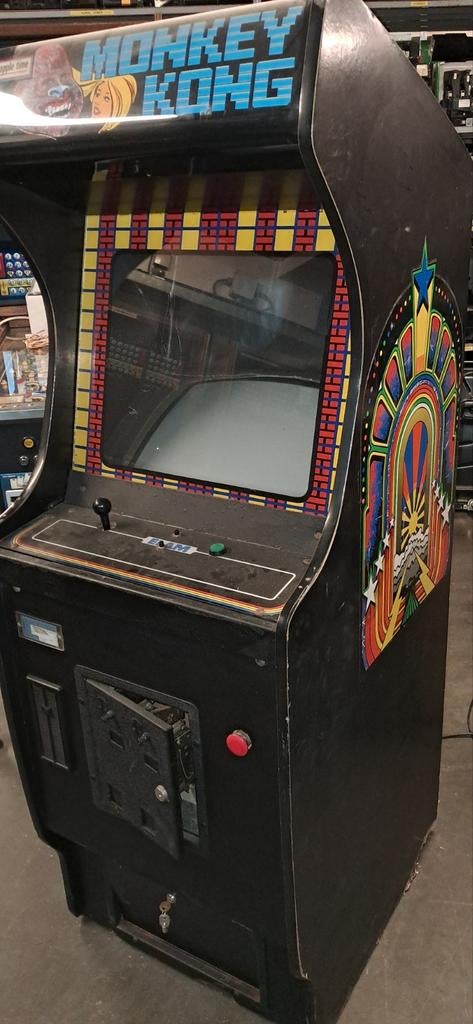 MONKEY/DONKEY KONG jaren 80, Enlèvement