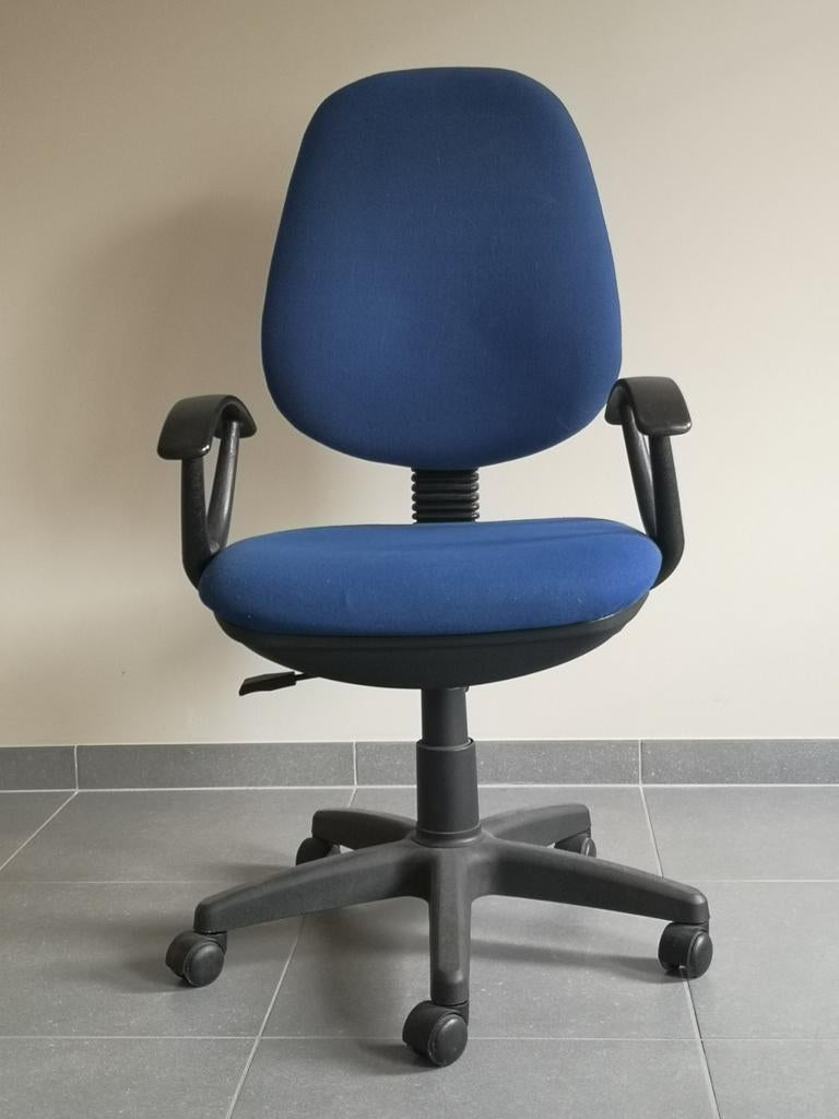 2 blauwe bureau stoelen, Ophalen, Gebruikt