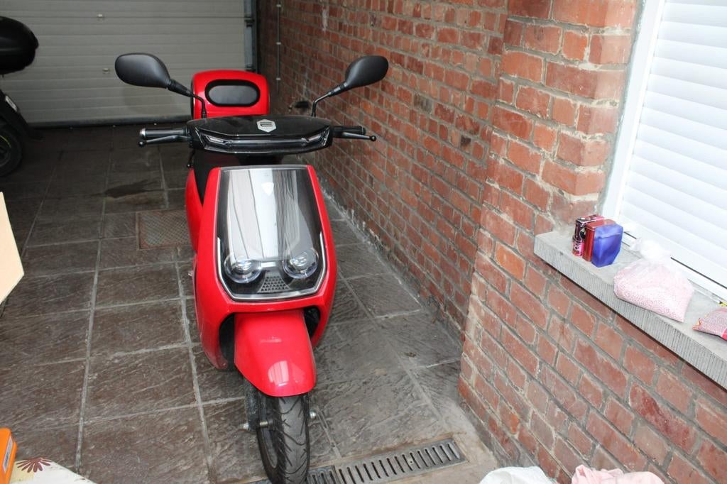 Milano electrische scooter, Fietsen en Brommers, Ophalen